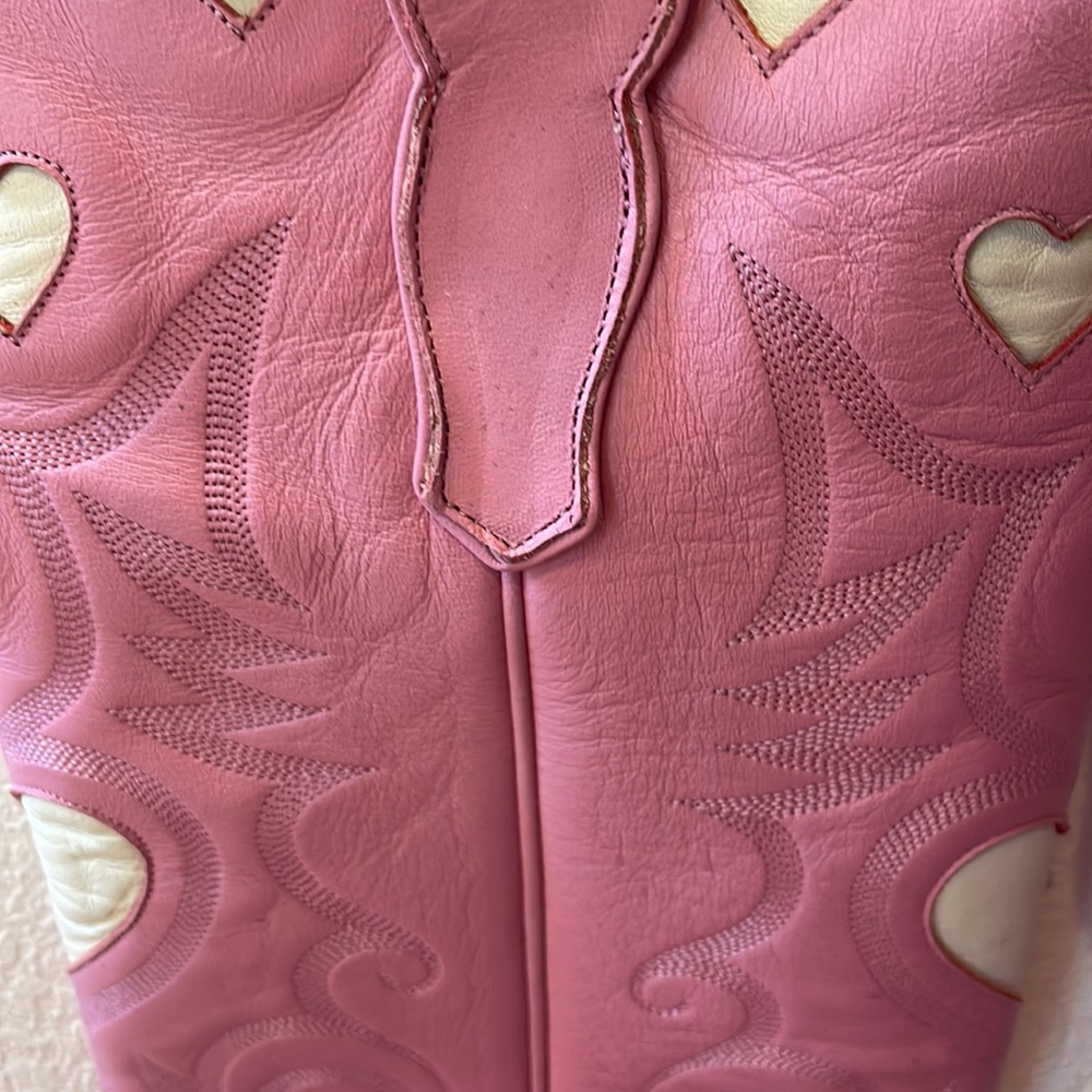 Cowboy City LIMITED EDITION Cheek Heart Boot - Picture 5 of 15